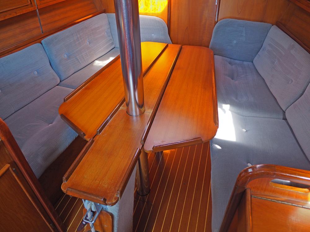 Salon, H&eacute;bergements